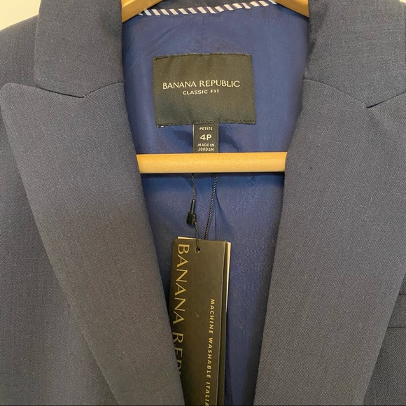 Banana Republic Classic Fit Blazer - Picture 2 of 3